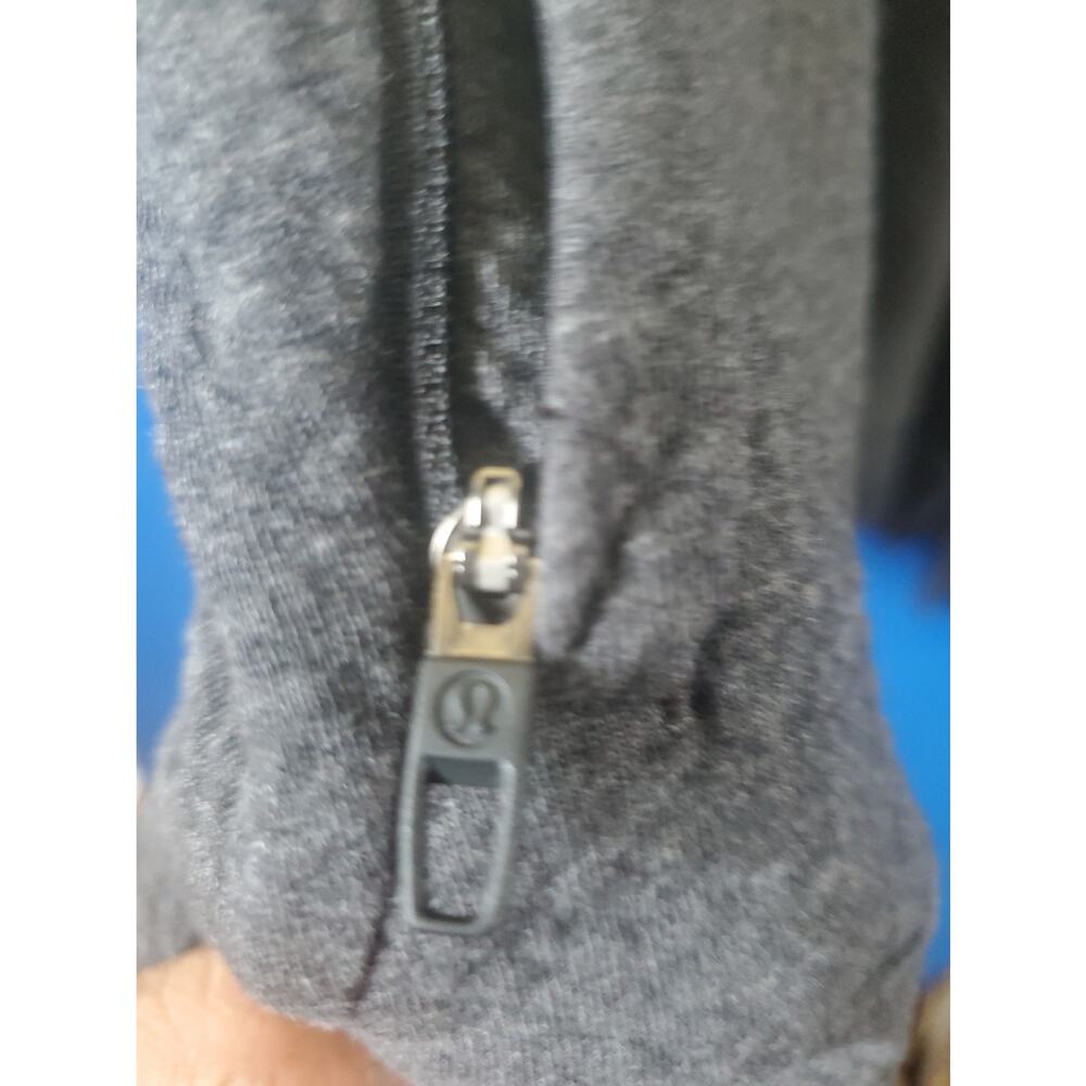 Lululemon Men L Full Zip Sweater Jacket Mock Neck Knit Gray Pockets Activewear - Picture 7 of 16